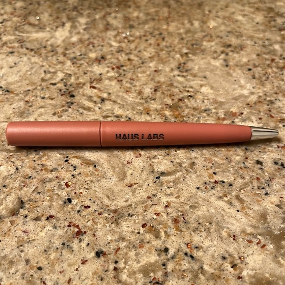Haus Labs by Lady Gaga Le Monster Lip Crayon - Picture 1 of 4